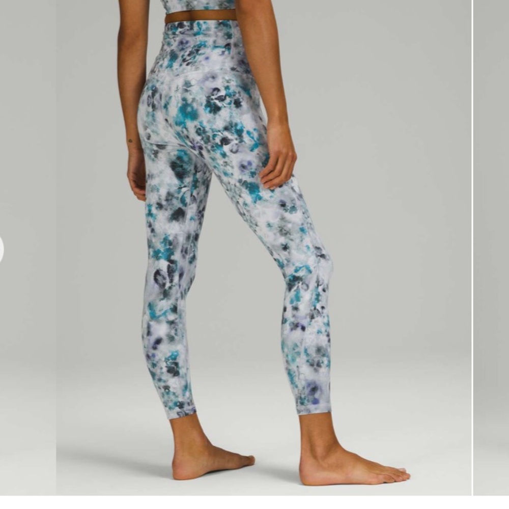 Lululemon Unlimit High-Rise Tight 25" in Kaleidofloral Multi ~ Size 10 - Picture 2 of 7